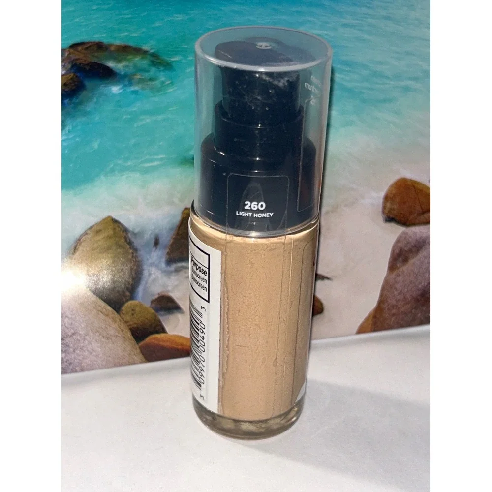 Revlon‎ Colorstay Longwear Combination Oily Skin Foundation 260 Light Honey